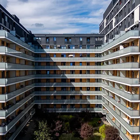 Nowe Centrum Poludniowe, Sun & Snow