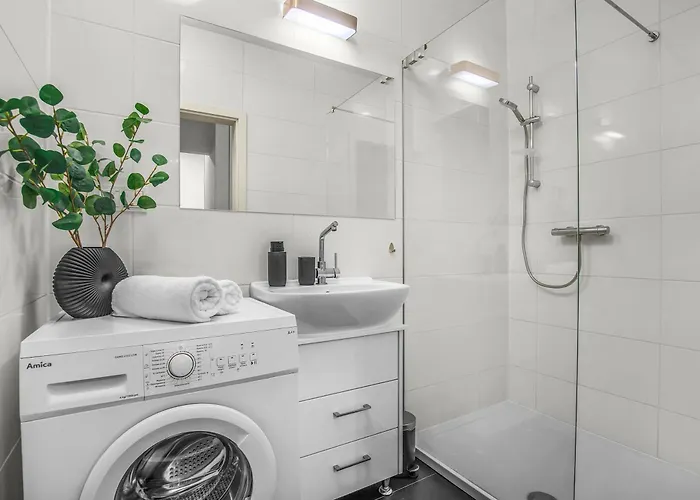 Nowe Centrum Poludniowe, Sun & Snow *